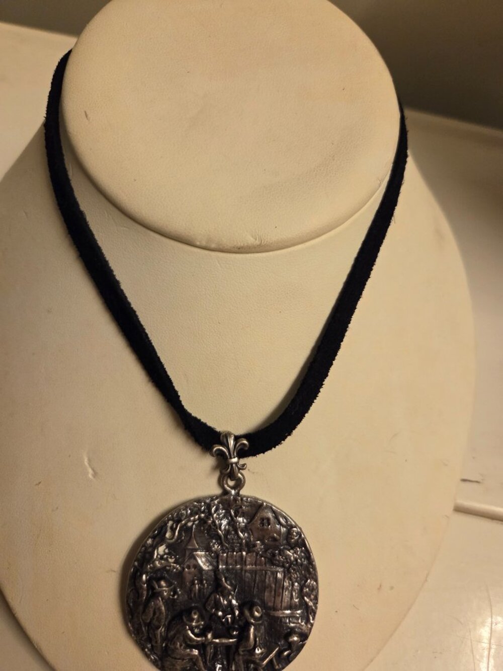 Vintage silver necklace